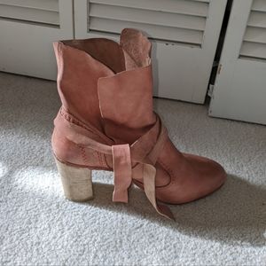Light warm brown, Free People heeled boots